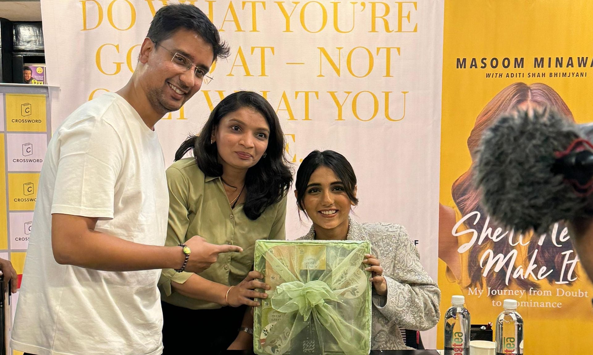 Masoom Minawala’s Dosti With Roastea - A Healthy Friendship!